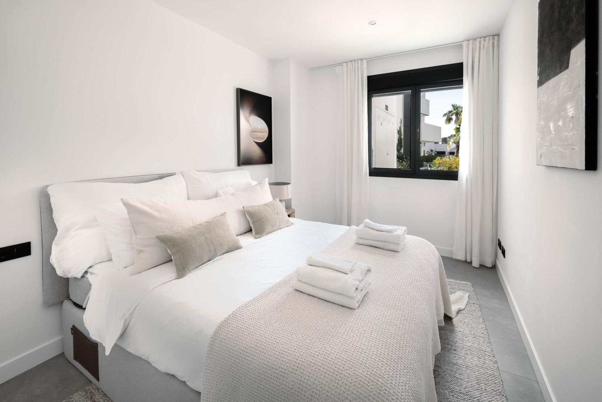 Apartamento New Luxury In Family W Pools Wifi Estepona