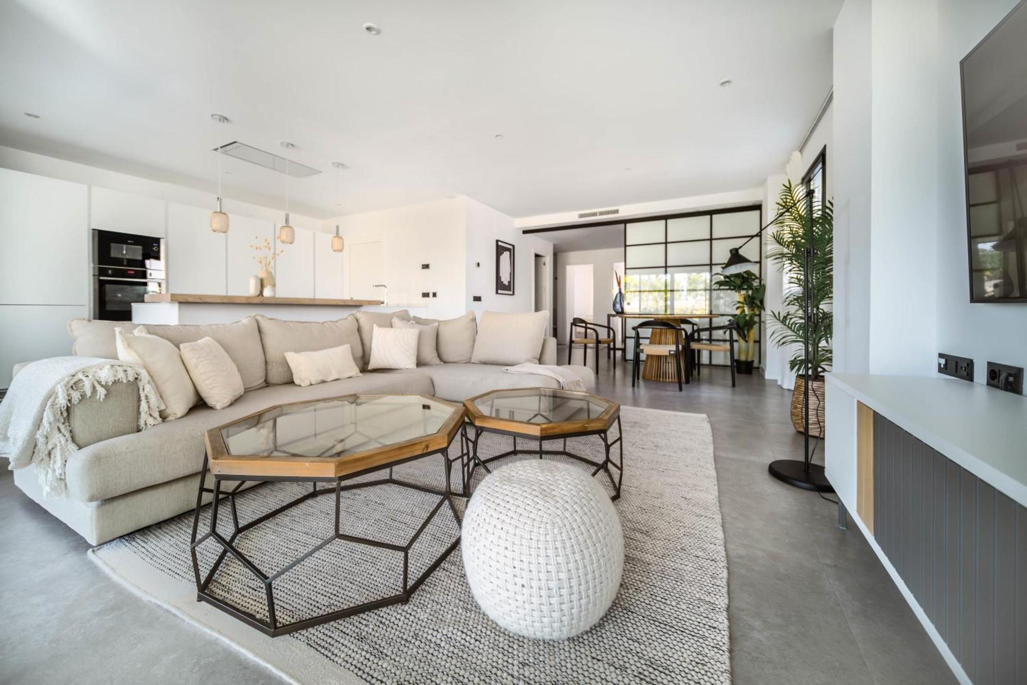 Apartamento New Luxury In Family W Pools Wifi Estepona